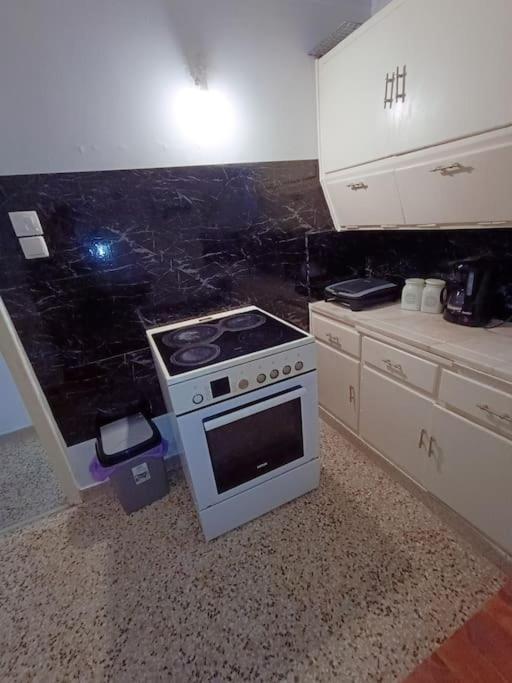 Appartement Marina Zea 比雷埃夫斯 外观 照片